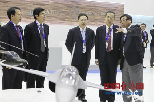 ���ܹ���ʦ��������������Ӳ�չ̨