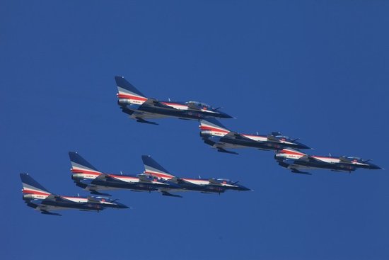 �麣��չӭ�������� ���б���������ḻ