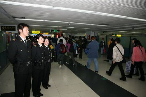 罗湖海关改革60年:足迹